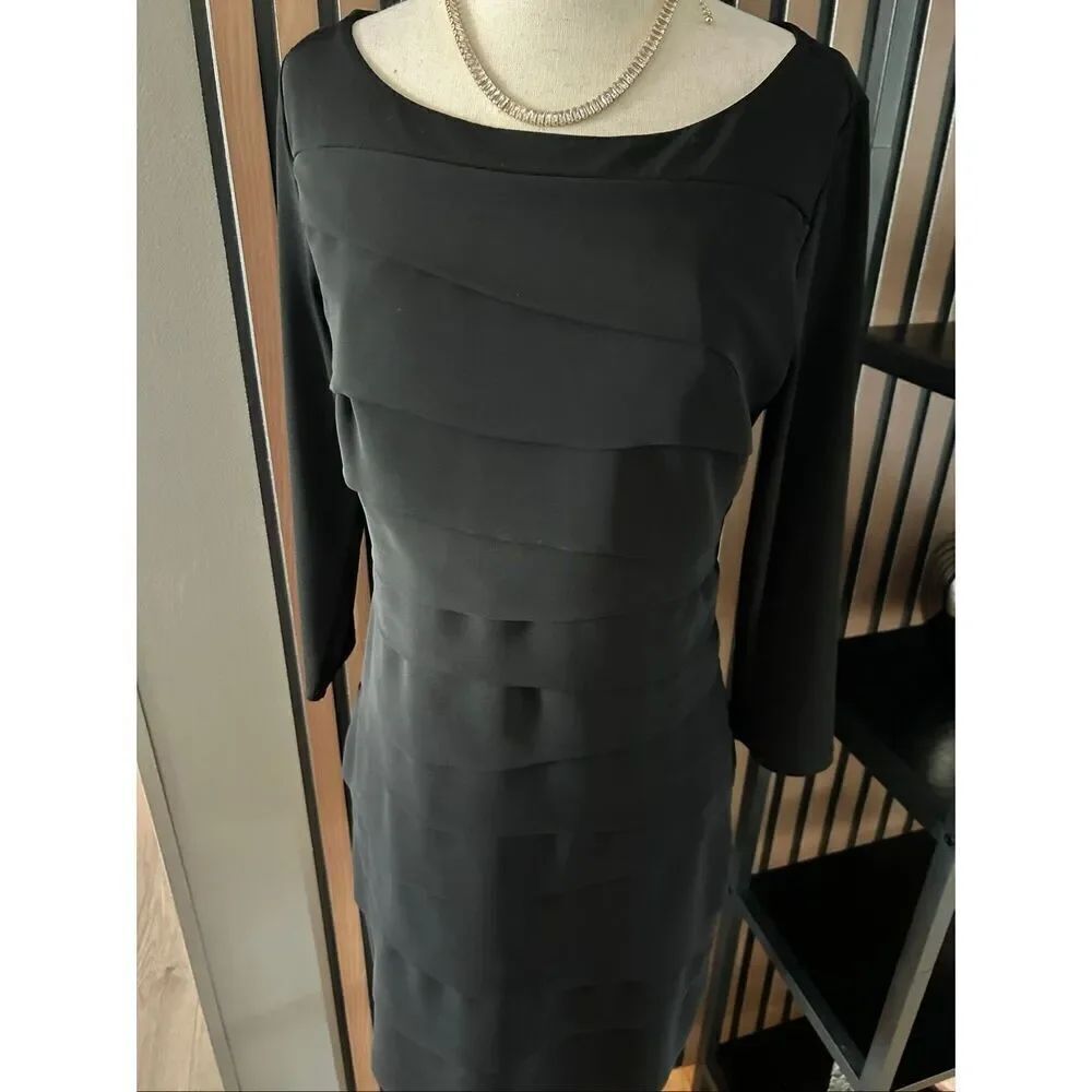White House Black Market Womens Black Tiered Sheath Cocktail Dress size small